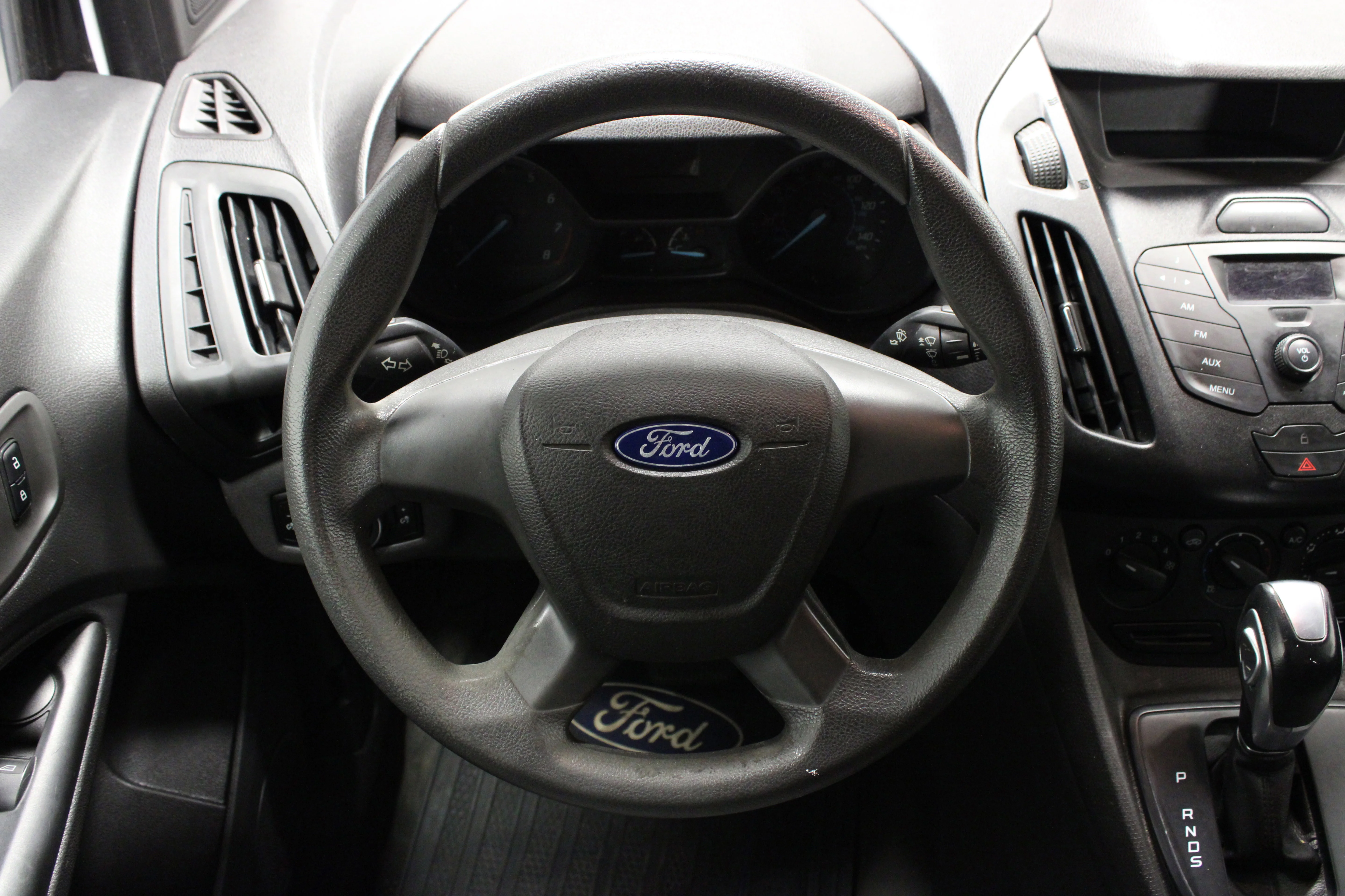 Used 2015 Frozen White Ford XL image 21