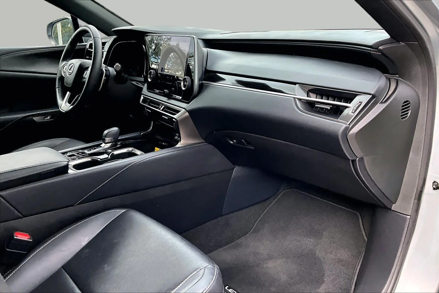 Used 2026 Iridium Lexus  image 19