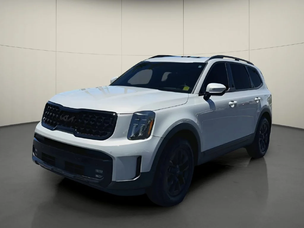 Used 2025 Gray Kia SX Prestige X-Pro image 4