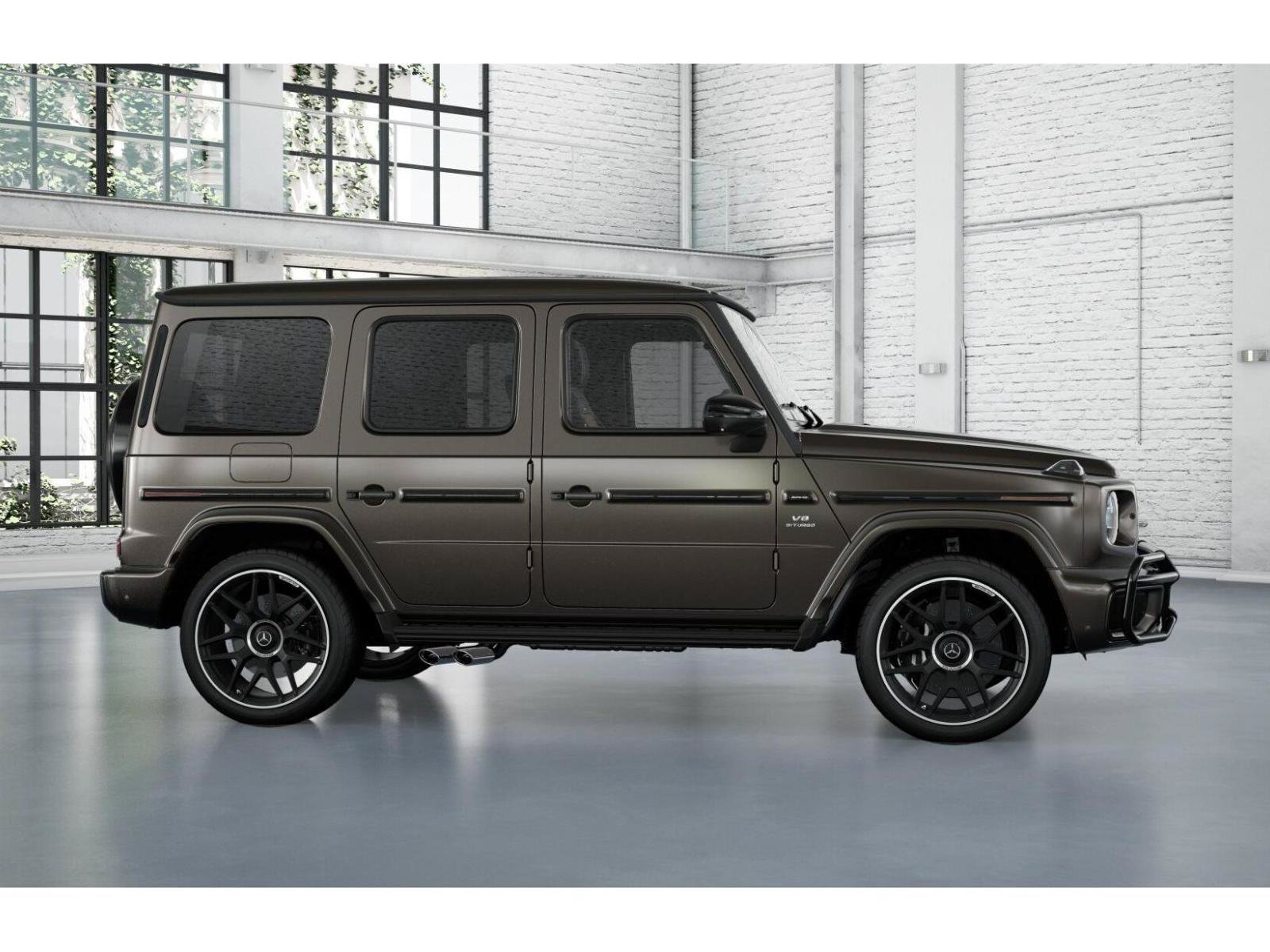 New 2027 MANUFAKTUR Monza Grey Magno Mercedes-Benz G 63 AMG® image 15