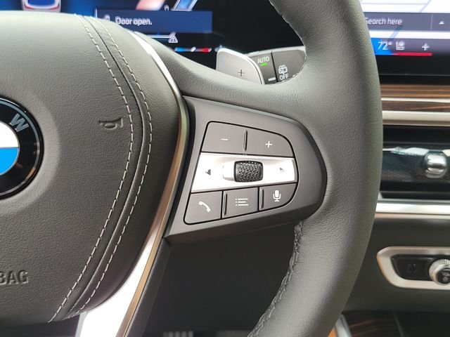 New 2026 White BMW xDrive40i image 35