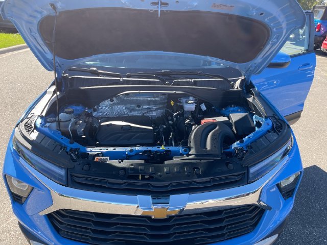 Certified Used 2024 Fountain Blue Chevrolet LT image 20