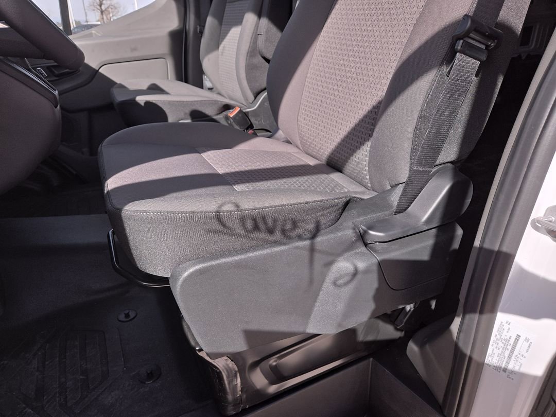 New 2026 Oxford White Ford High Roof 148 WB image 13