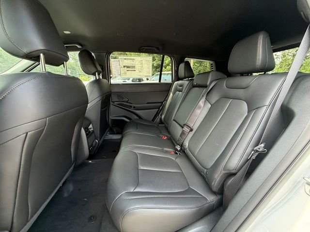 New 2026 White/off-white Jeep Limited image 19