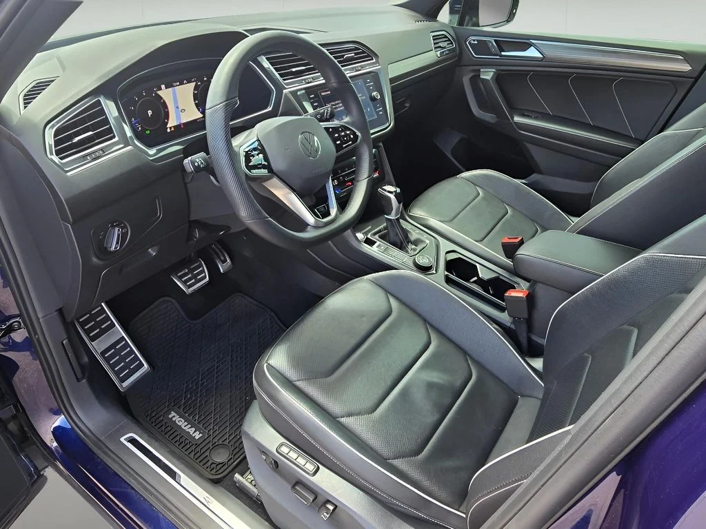 Used 2022 Atlantic Blue Metallic Volkswagen SEL R-Line image 13