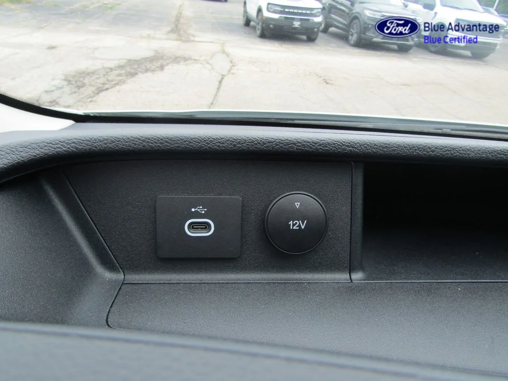 Certified Used 2024 Oxford White Ford XLT image 26