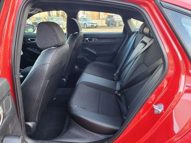 2025 Honda Civic Hatchback Sport - Photo 7