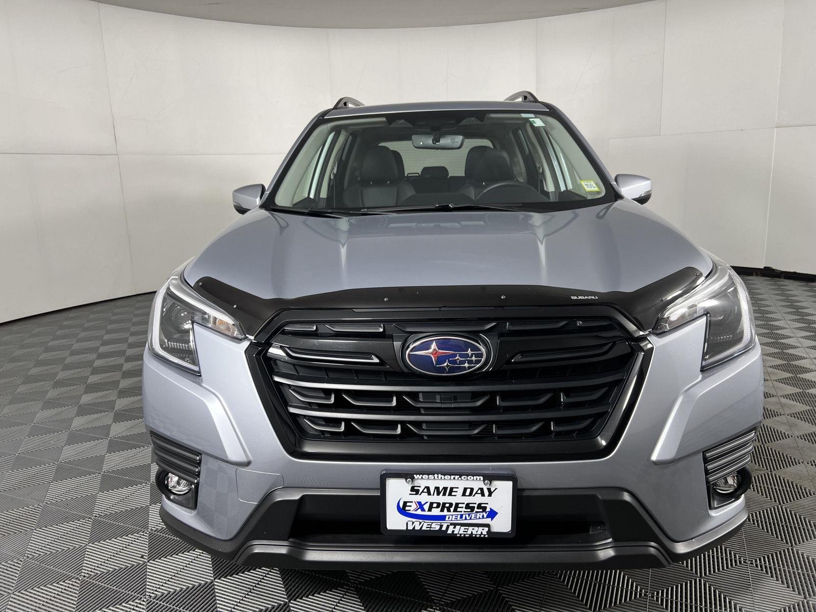 Certified Used 2024 Ice Silver Metallic Subaru Limited image 23