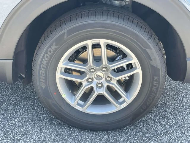 New 2026 Vapor Blue Metallic Ford Active 100A image 7