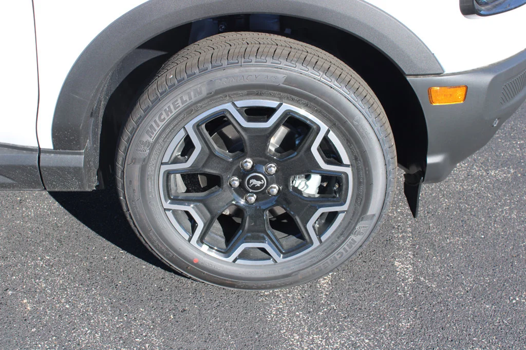 New 2026 Oxford White Ford Outer Banks® image 18