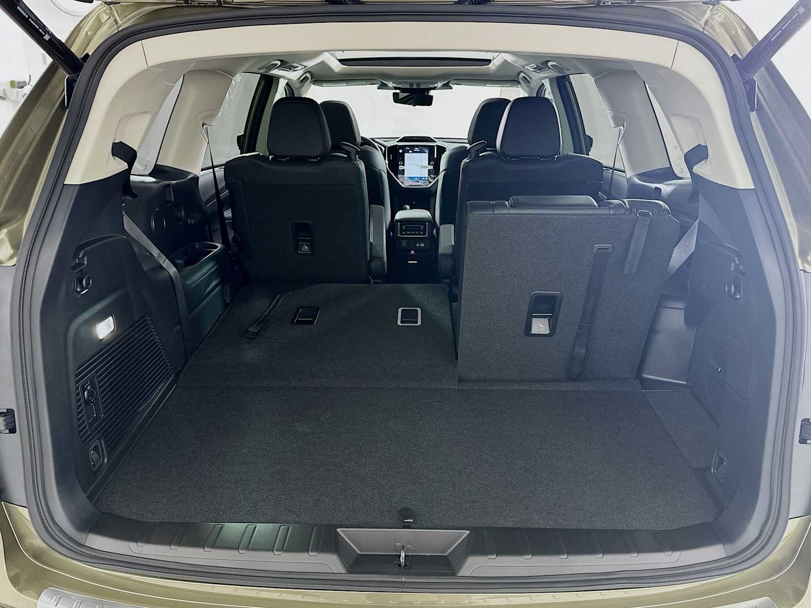 New 2026 AUTUMN GREEN METALLIC Subaru Touring 7-Passenger image 25