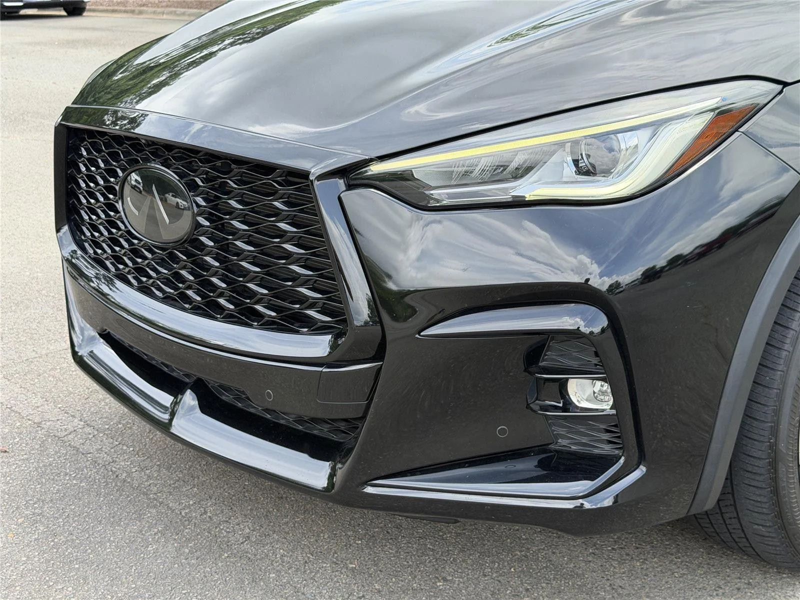 Used 2023 Black Obsidian INFINITI SPORT image 35