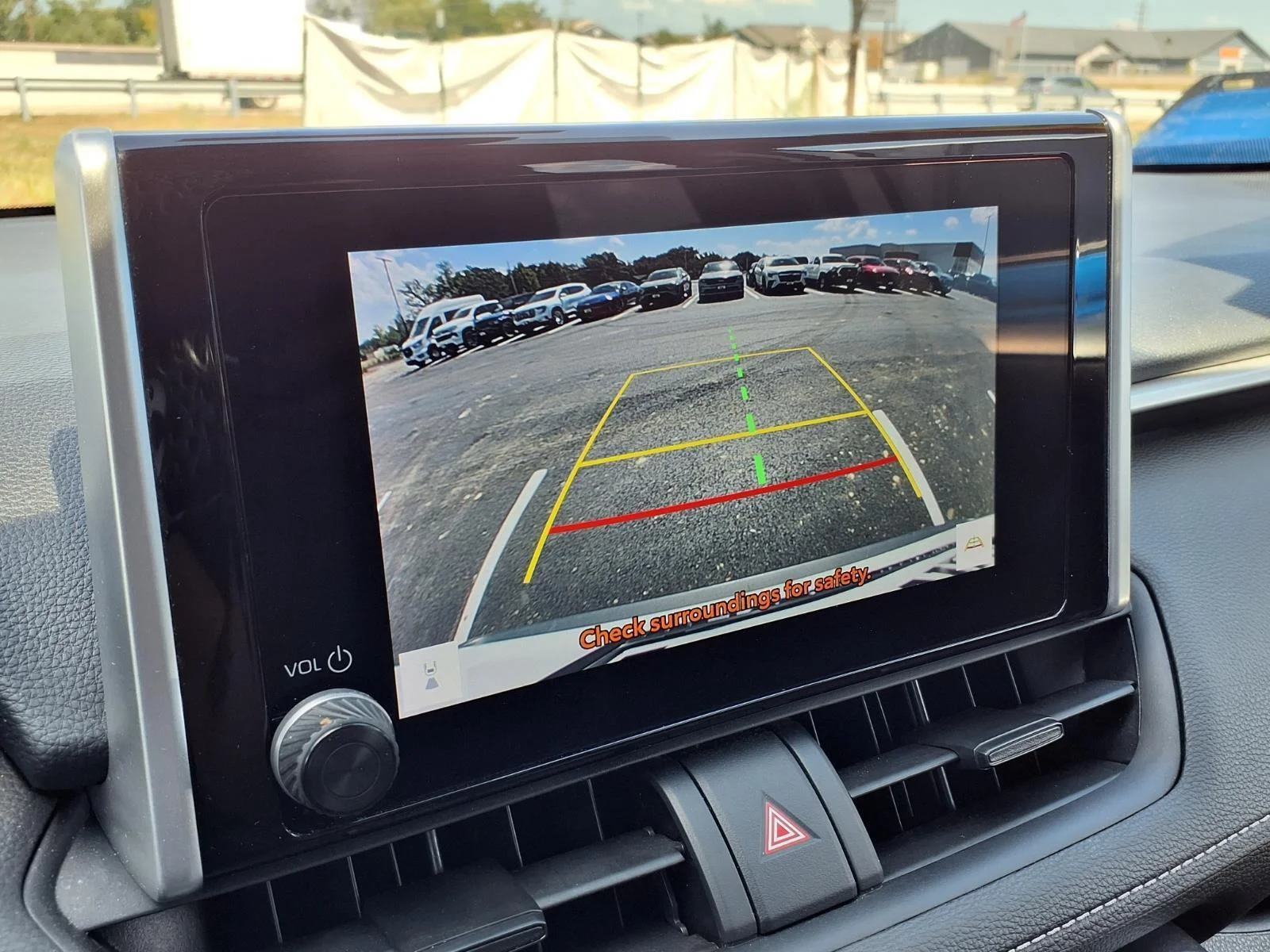 Used 2025 Ice Cap Toyota XLE image 5