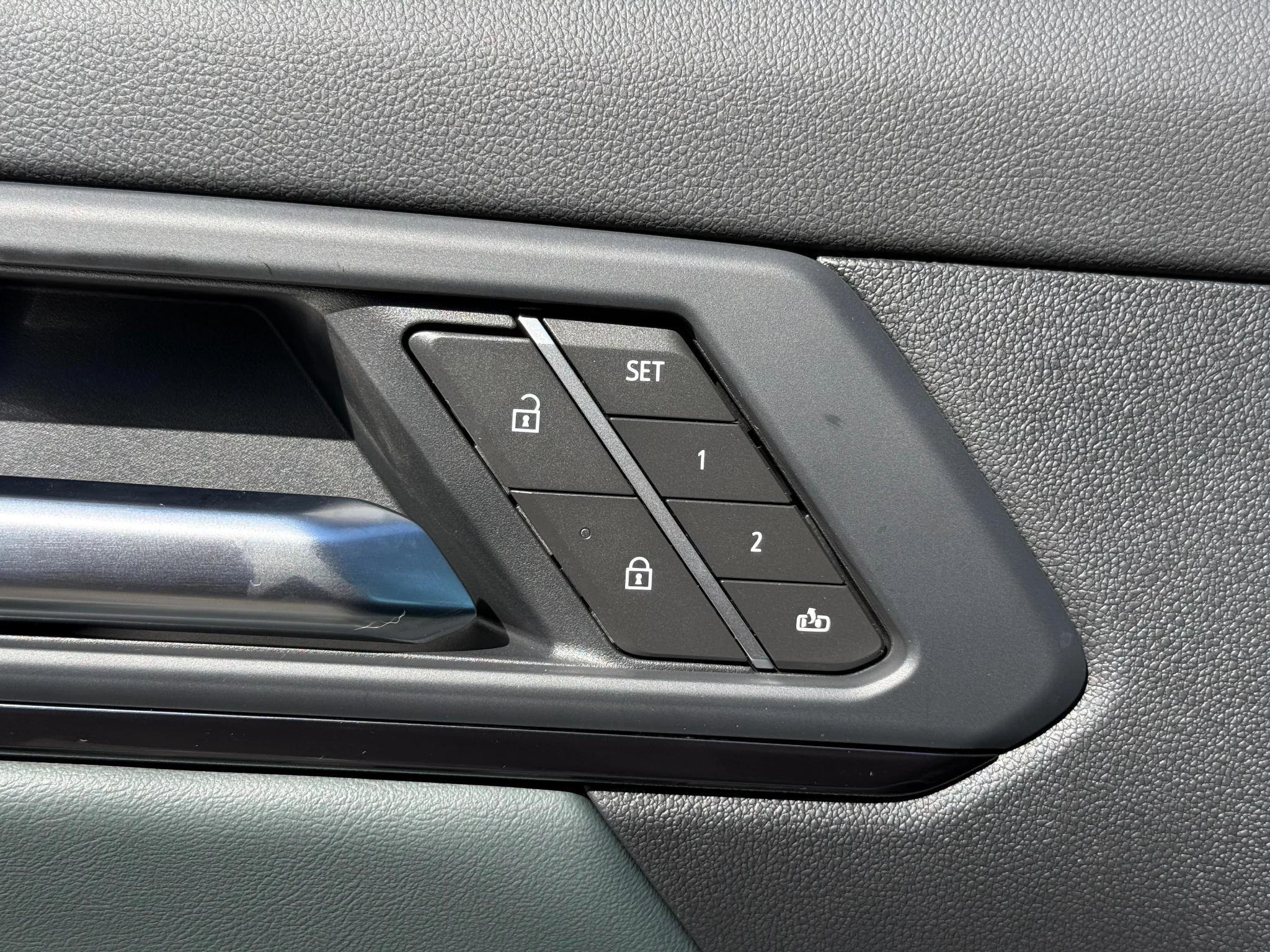 2027 GMC Terrain AT4 - Photo 21