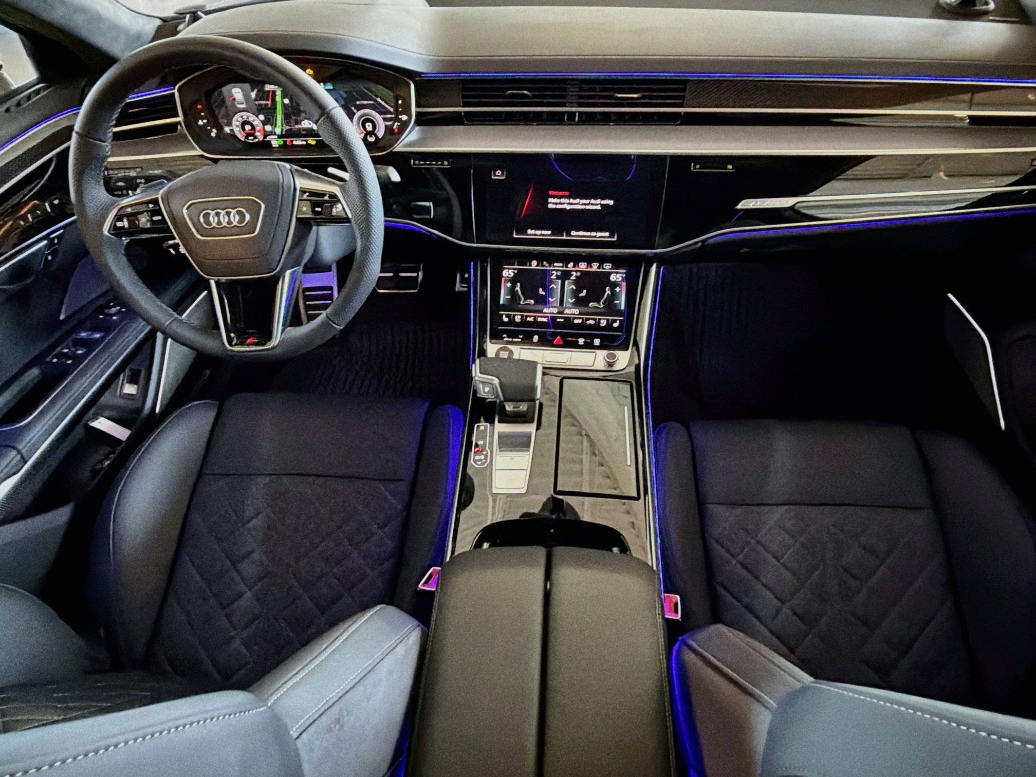 New 2026 Mythos Black Metallic Audi  image 15
