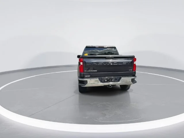 Used 2022 Gray Chevrolet LTZ image 10