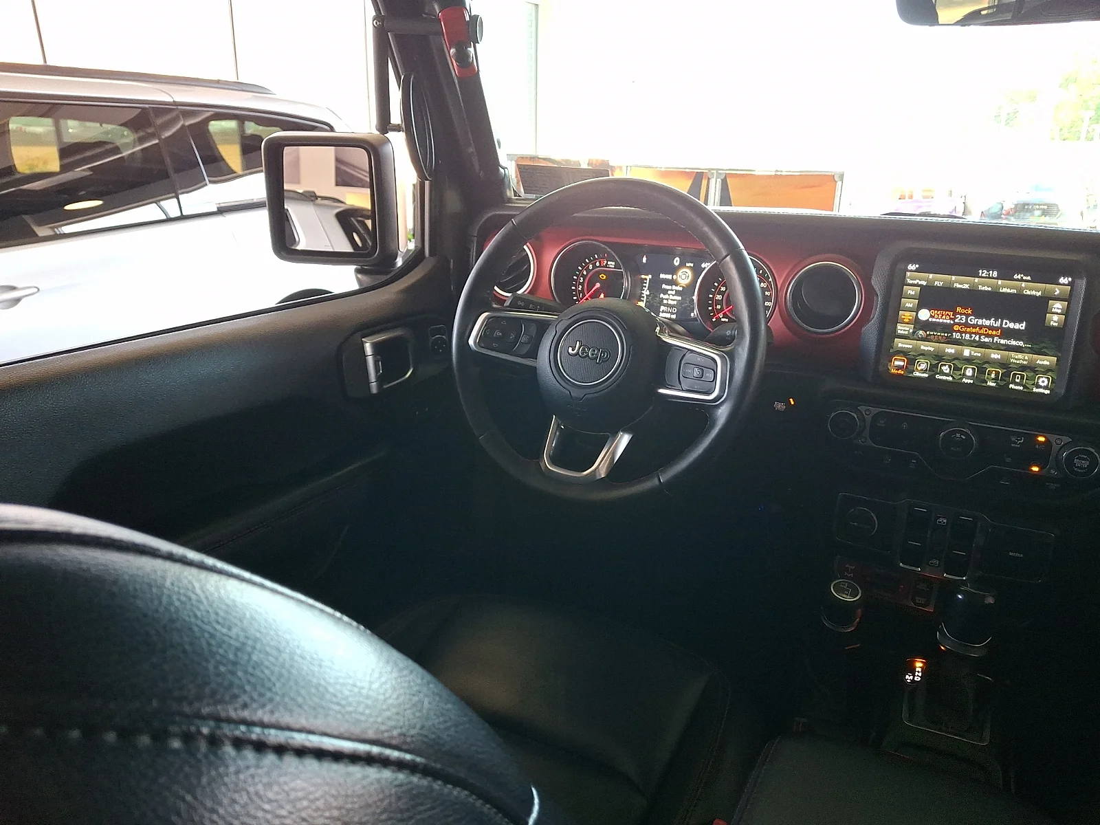 Used 2020 Green Jeep Rubicon image 14
