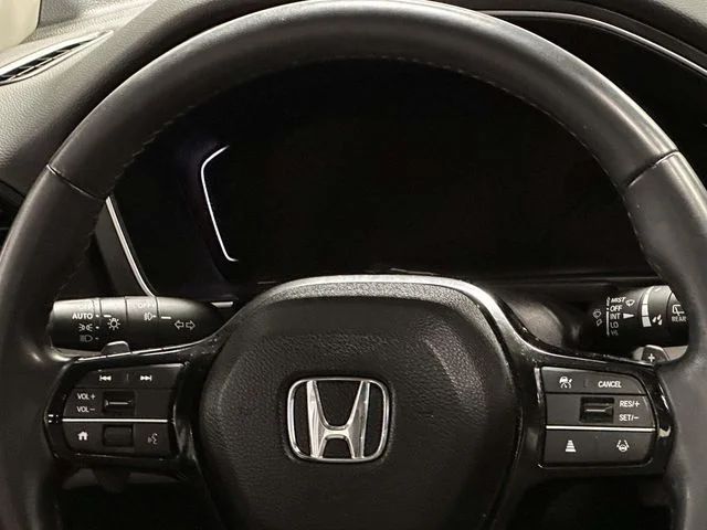 Certified Used 2023 Platinum White Pearl Honda AWD TRG image 21