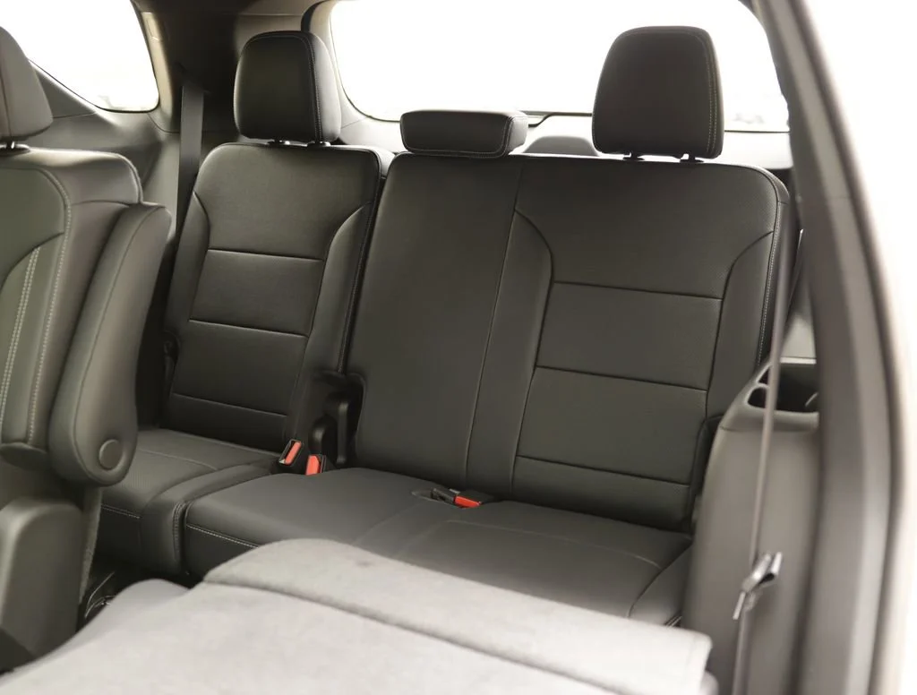 New 2026 Sterling Gray Metallic Chevrolet LT image 30