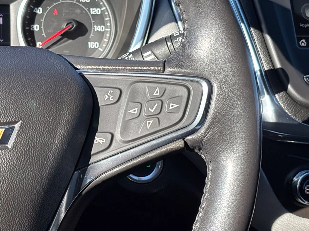Used 2019 Gray Chevrolet LT image 27