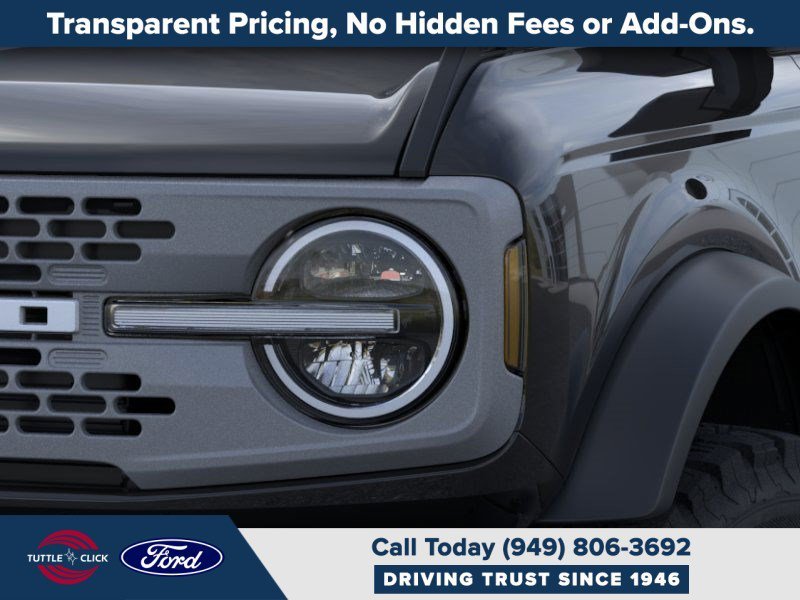 New 2025 Shadow Black Ford Badlands image 20