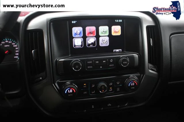 Used 2015 Blue Chevrolet LT image 27