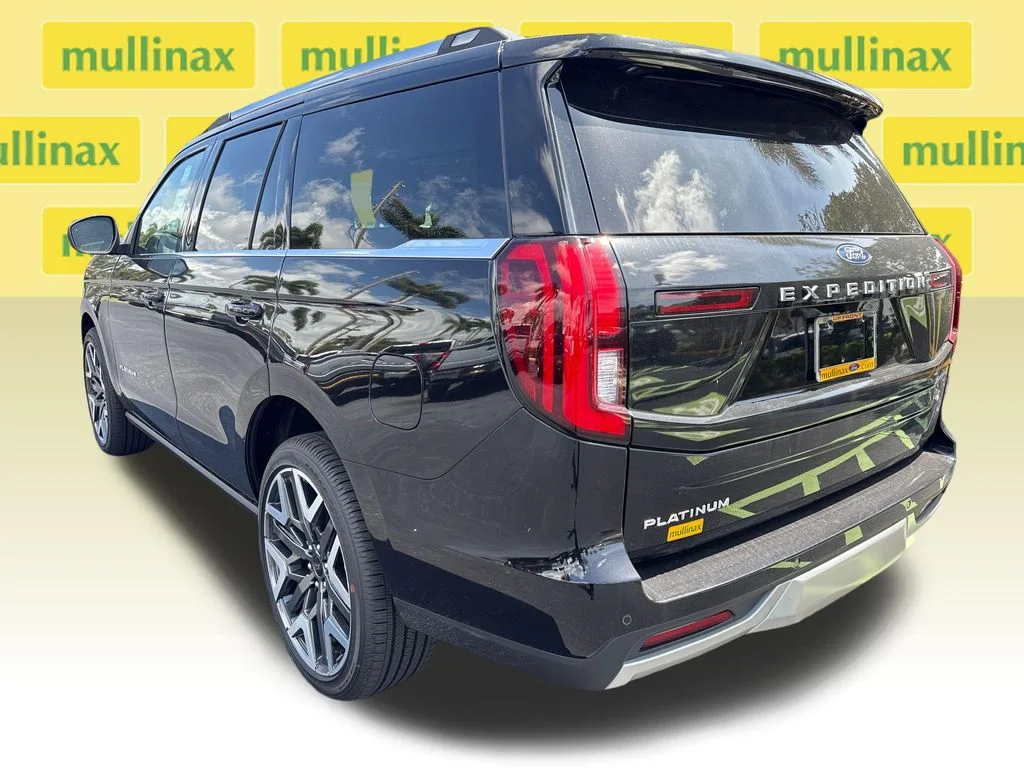 New 2026 Black Ford Platinum image 4