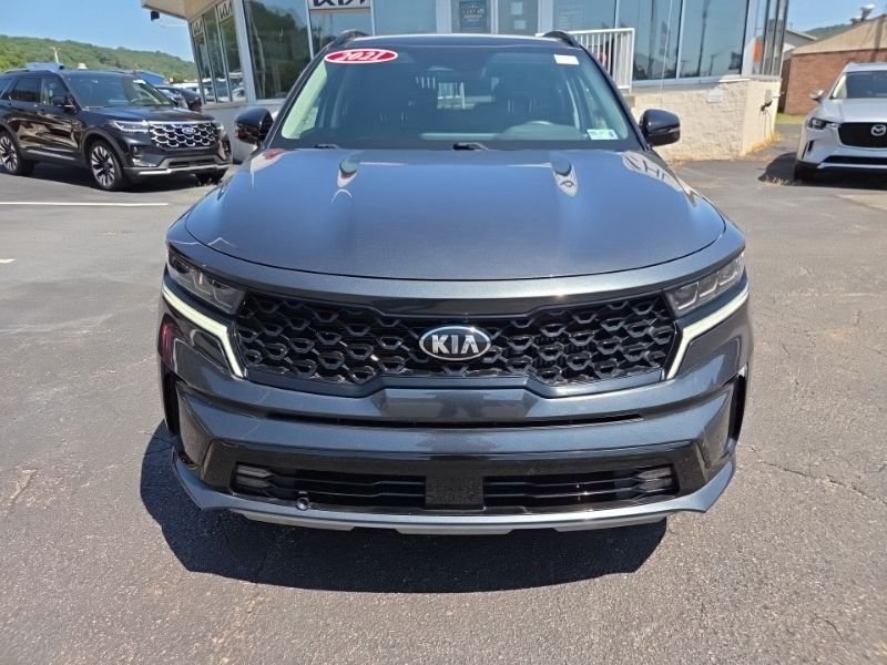 Used 2021 Gray Kia SX image 2