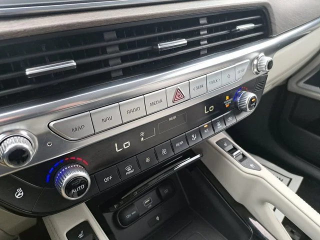 Used 2021 Green Kia SX image 18