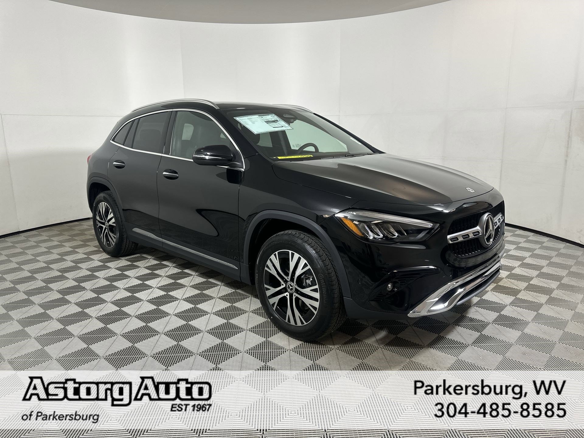 2025 Mercedes-Benz GLA GLA 250 4MATIC's photo