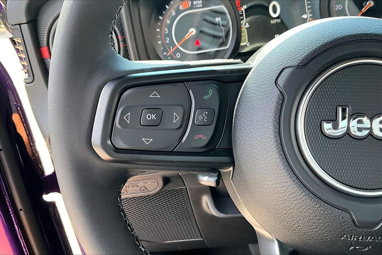 New 2026 Reign Jeep Rubicon X image 27