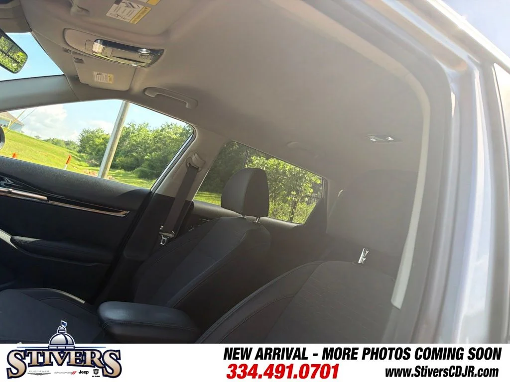 Used 2022 Gray Kia S image 11