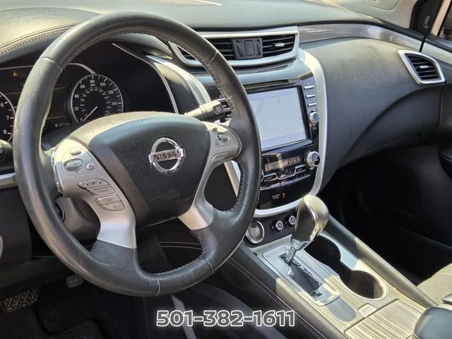 Used 2017 Black Nissan Platinum image 9