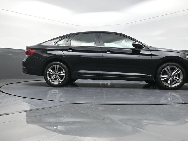 Used 2024  Volkswagen 1.5T SE image 38