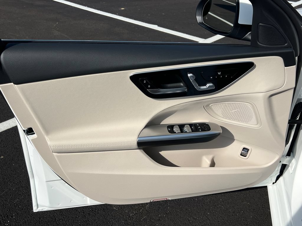 New 2026 Polar White Mercedes-Benz C 300 image 48
