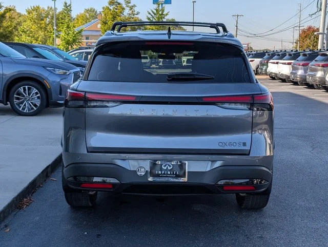 New 2027 GRAPHITE SHADOW INFINITI SPORT image 6