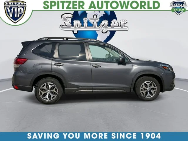 Used 2023 Gray Subaru Premium image 10