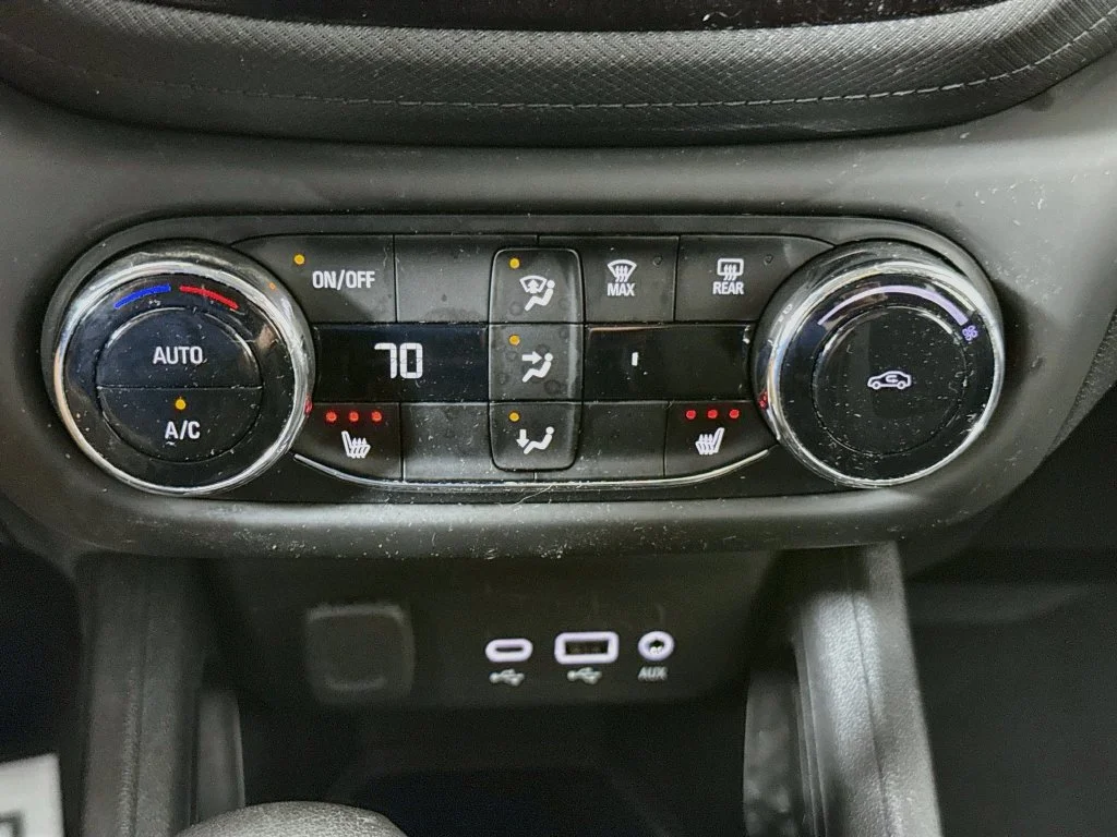 Used 2023 White Chevrolet LT image 15