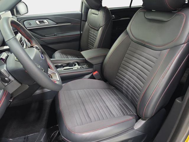 Used 2026 Gray Ford ST-Line image 13