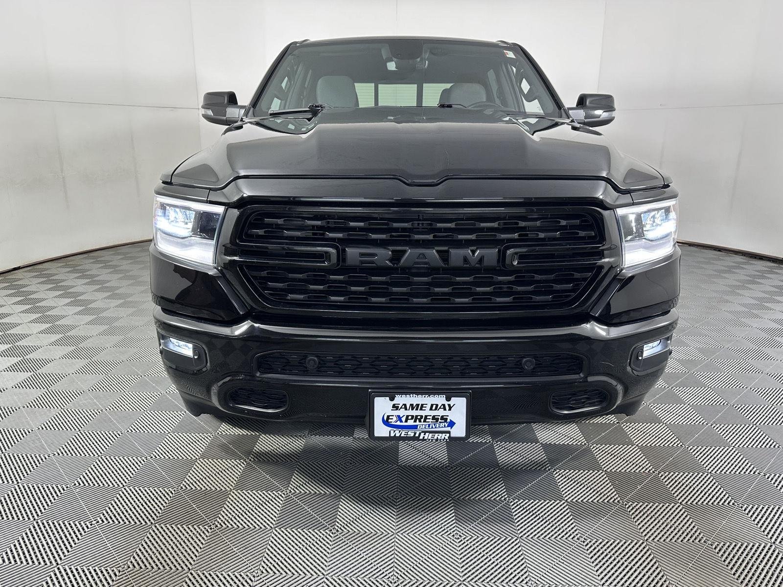 Used 2023 Diamond Black Crystal Pearlcoat Ram Big Horn image 5