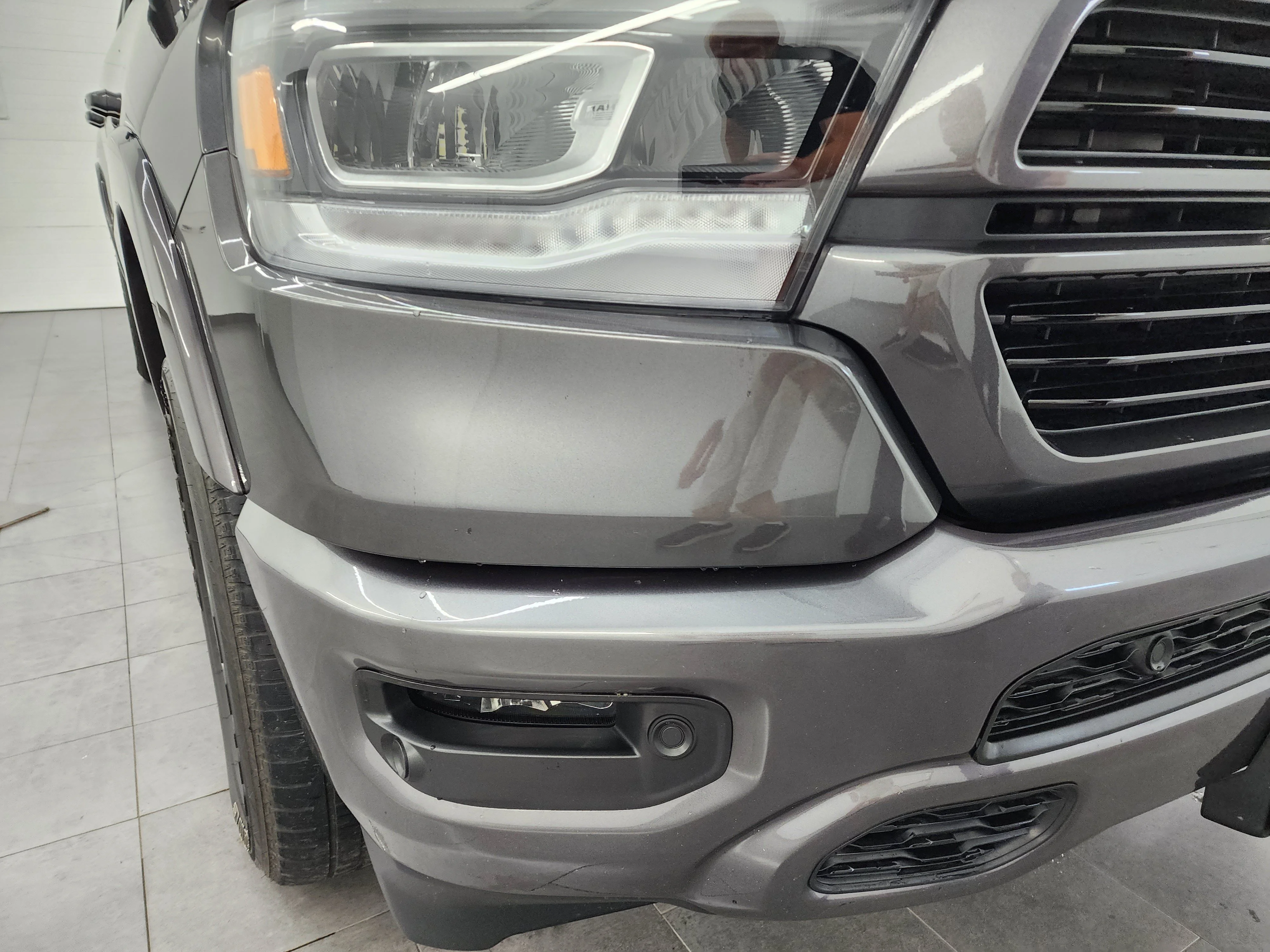 Used 2022 Granite Crystal Metallic Clearcoat Ram Laramie image 22