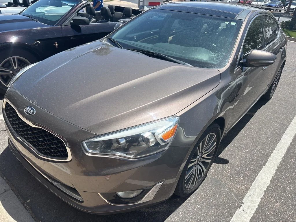 Used 2014 Kia Cadenza Premium with VIN KNALN4D7XE5161525 for sale in Mesa, AZ
