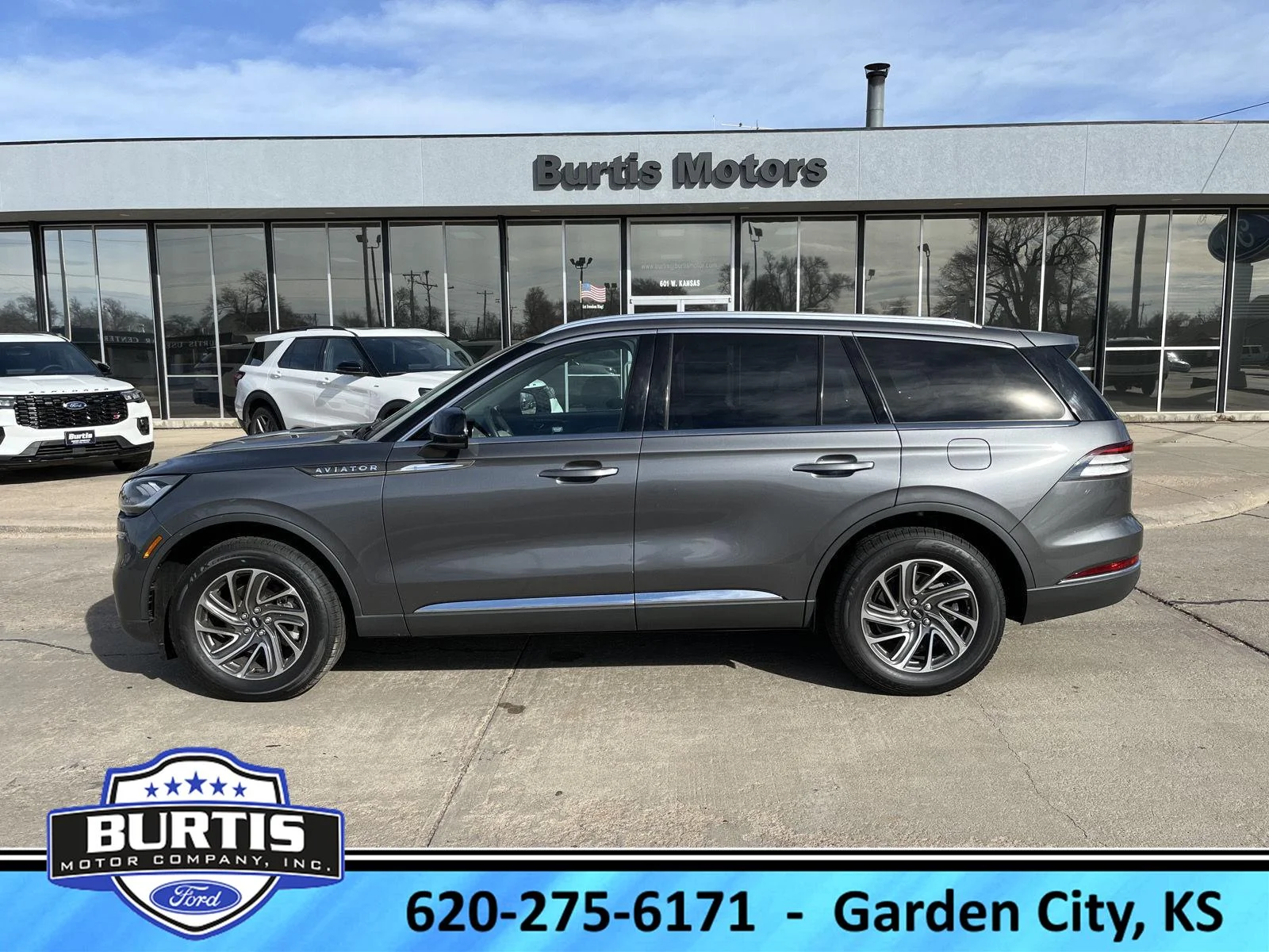 2023 Lincoln Aviator AWD's photo
