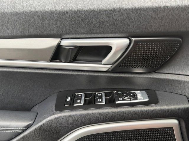Used 2020 Gray Kia S image 29