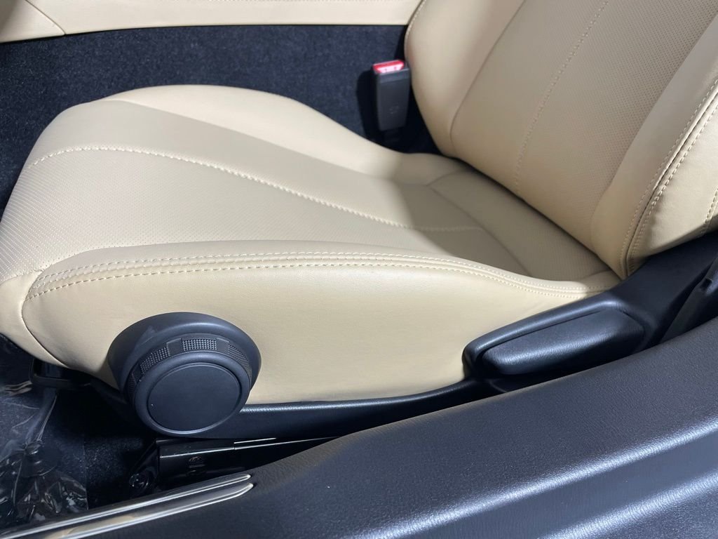 2025 Mazda MX-5 Miata RF Grand Touring - Photo 17