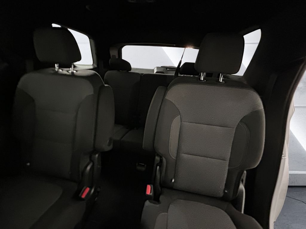 Used 2023 White Chevrolet LT image 18
