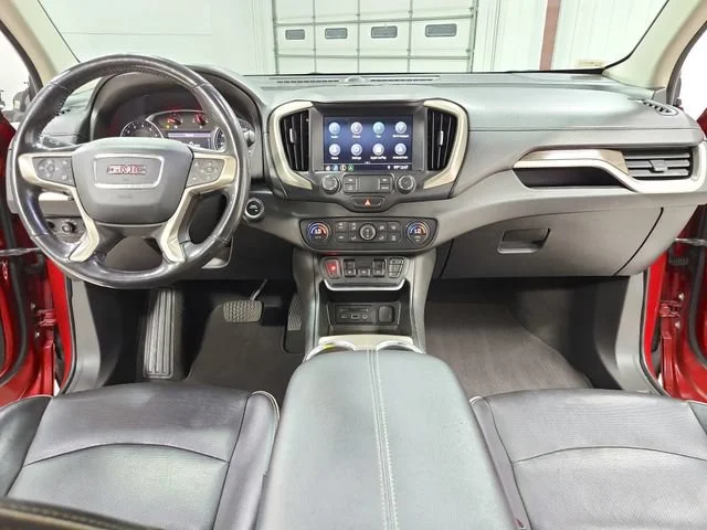 Used 2019 RED QUARTZ TINTCOAT GMC Denali image 28