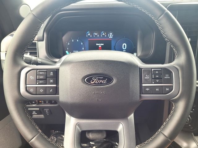 Used 2025 Red Ford Lariat image 26