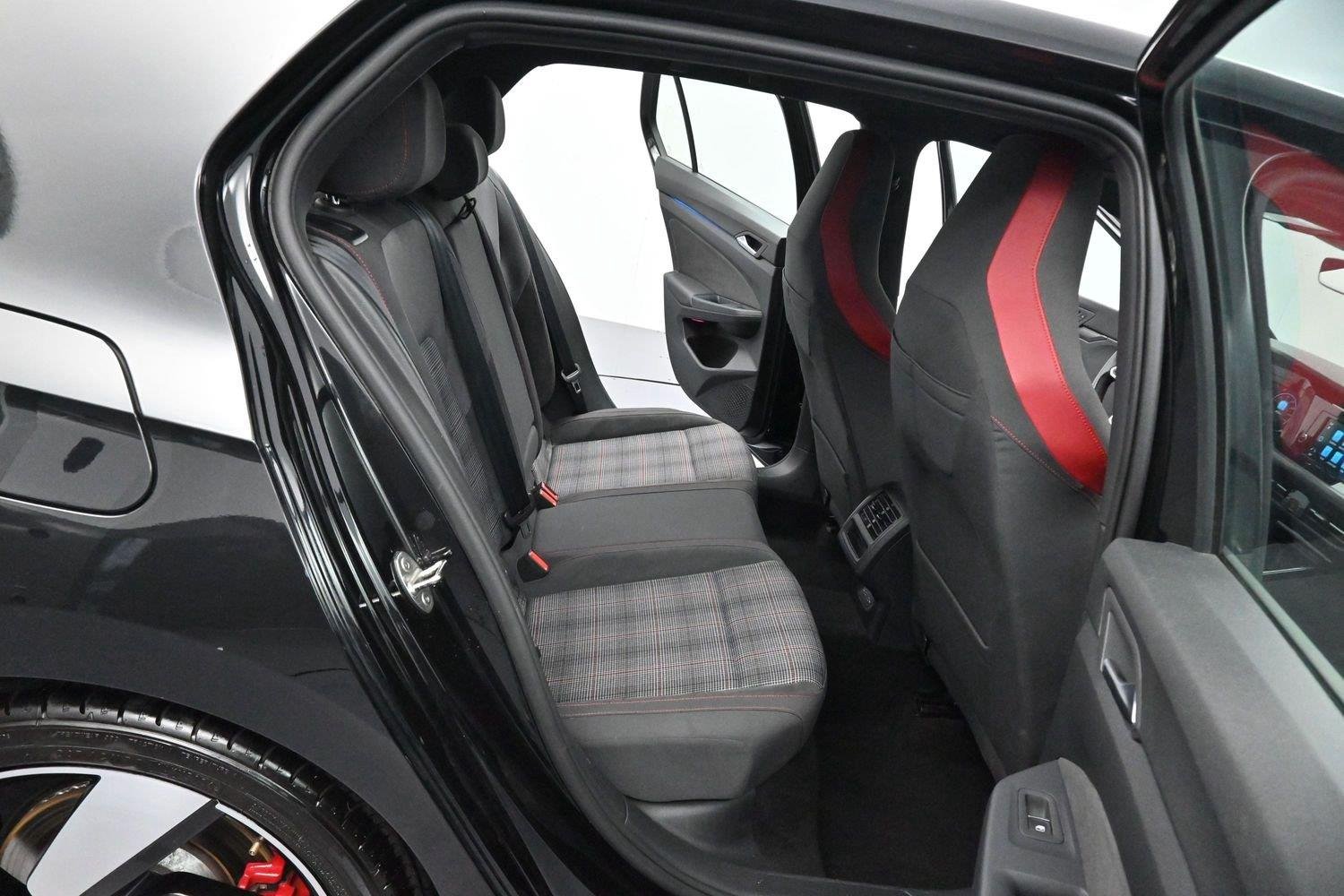 Used 2024 Mythos Black Metallic Volkswagen S image 34