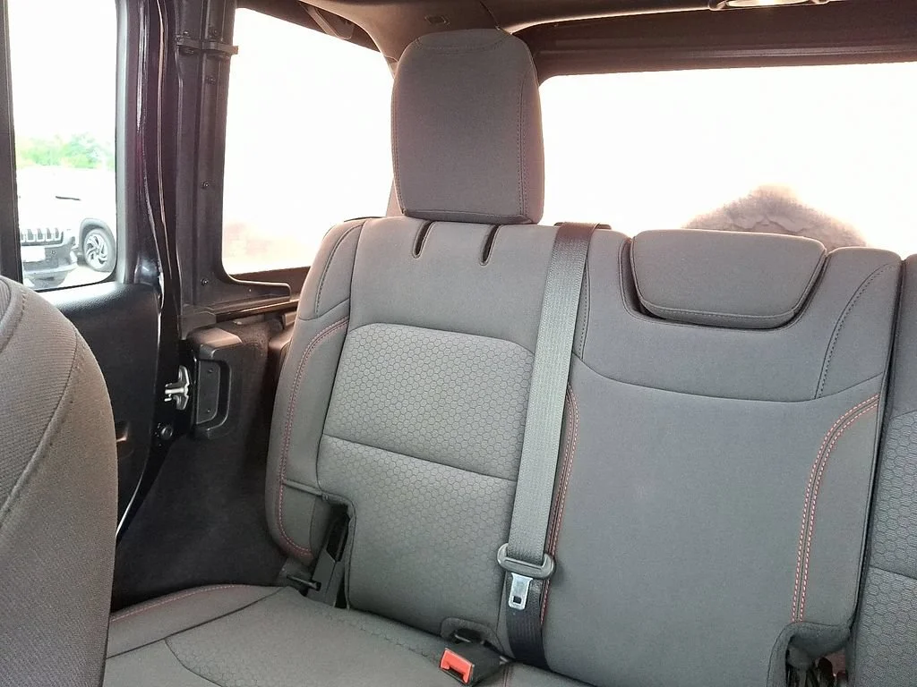Used 2021 Black Jeep Rubicon 4X4 image 19
